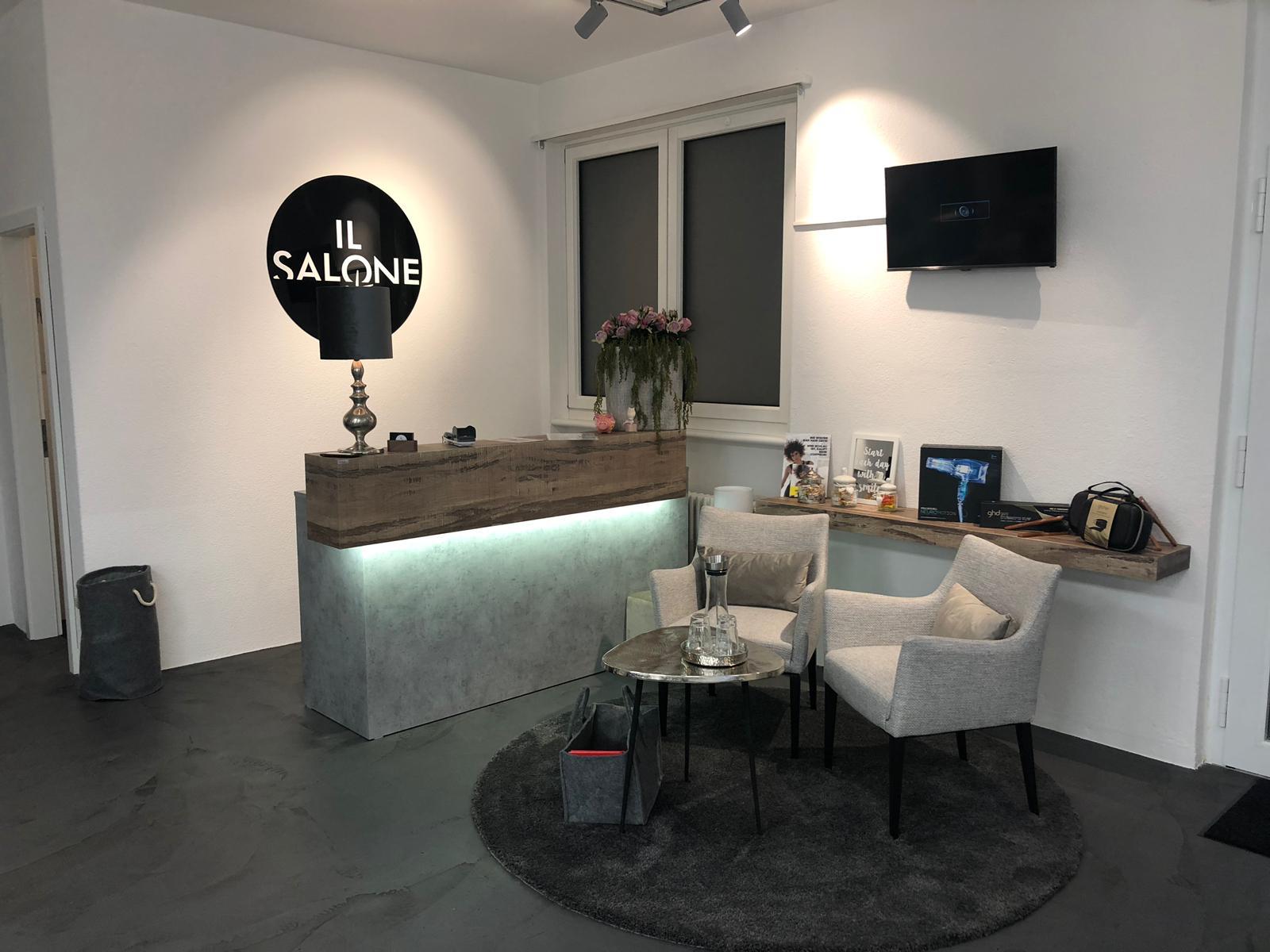 Innenansicht des Salons IL SALONE in Niedergösgen